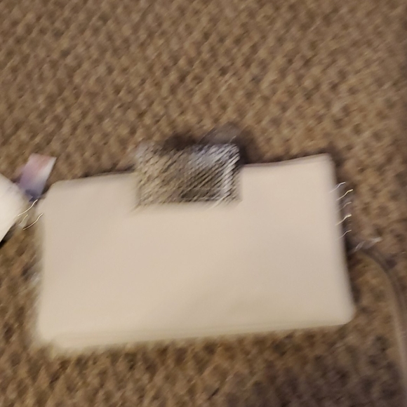 Handbag - Picture 3 of 3